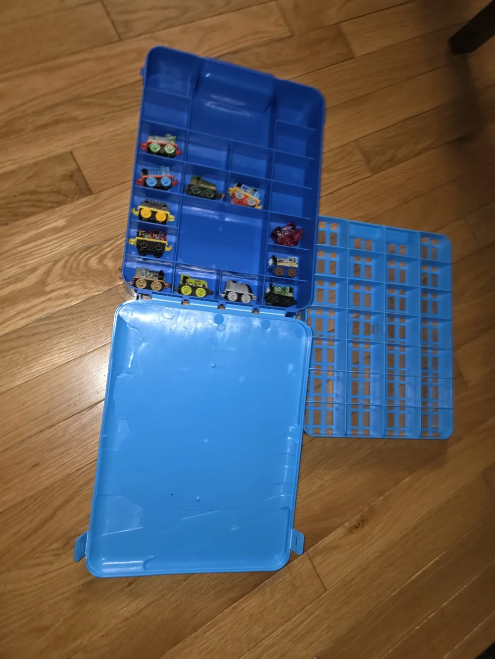 Thomas & Friends Blue Train Storage Case 12 Mini Locamotives Pieces Lot BUNDLE